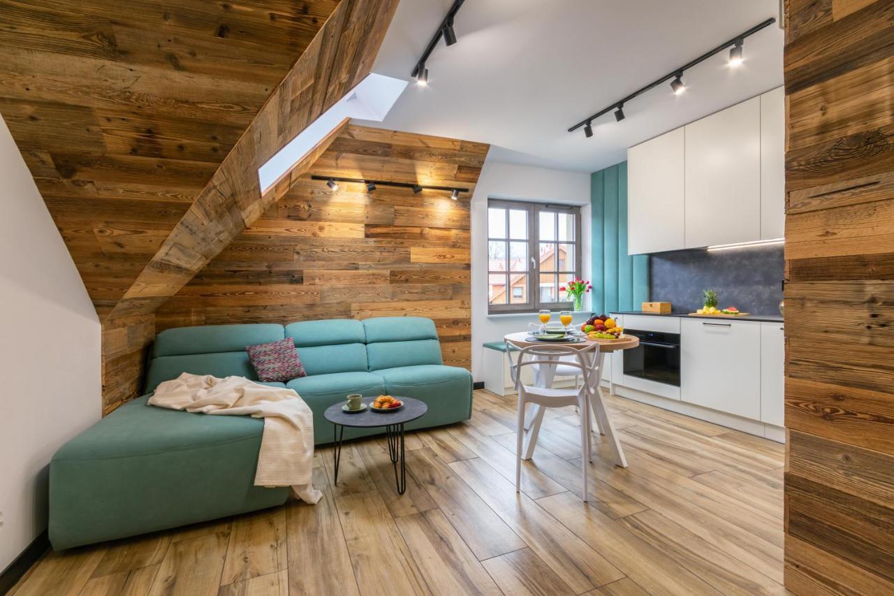 Apartament Cortina 스클라르스카포렘바 외부 사진